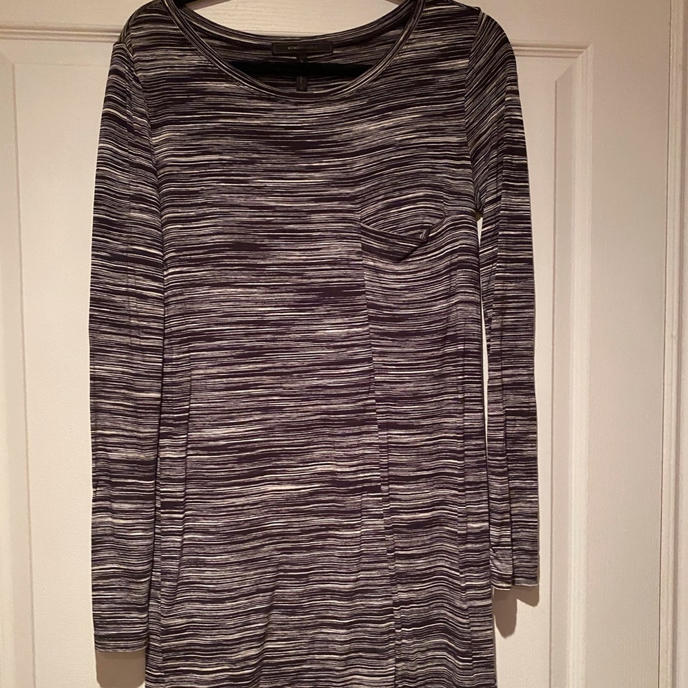 BCBG MAXAZRIA over sized long sleeve casual top
